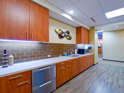 Office: Colorado, Meridian, 9800 Mount Pyramid Court, Englewood, CO 80112