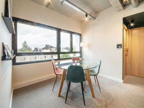 Office: 39 rue Emile Steiner, Vernon, 27200