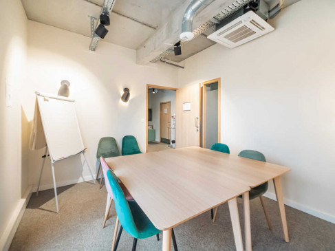 Office: 39 rue Emile Steiner, Vernon, 27200