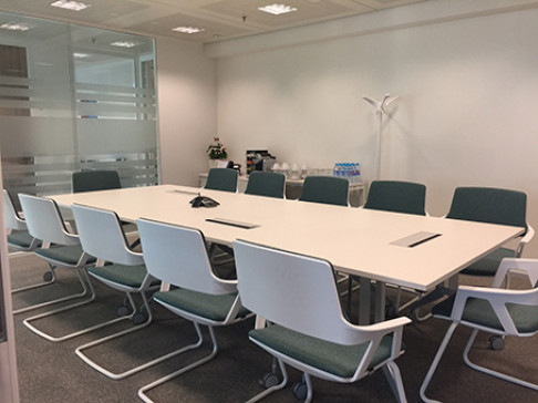 Office: Esplanade de La D, Tour CB21, Courbevoie, 92400