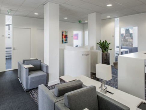 Office: Parc des Couronnes, Le V, Courbevoie, 92400