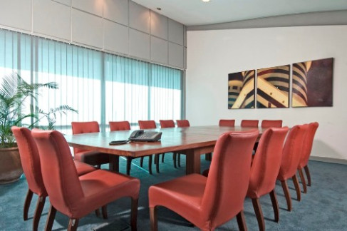 Office: CPG Business Centre, Arena, Libreville, BP: 410