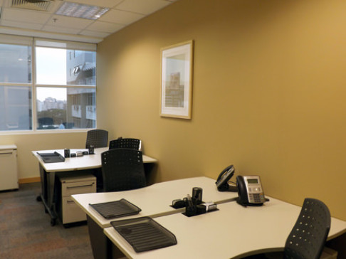 Office: Corporate Evolution, Rua Comendador Ara, Curitiba, 80420-000