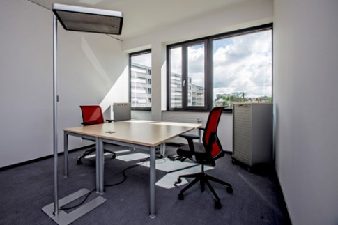 Office: Berliner Allee, Darmstadt, 64295