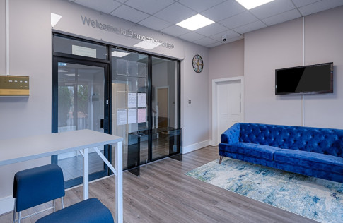 Office: 609 Stretford Rd, Old Trafford, Stretford, Manchester, M16 0QA