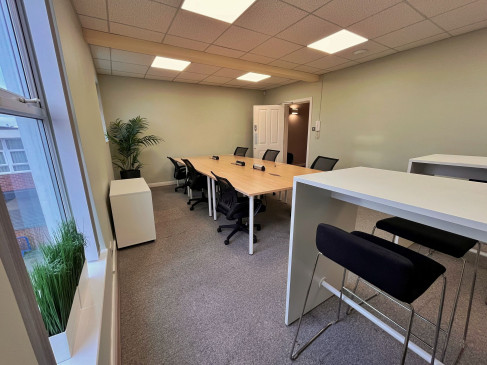 Office: 609 Stretford Rd, Old Trafford, Stretford, Manchester, M16 0QA