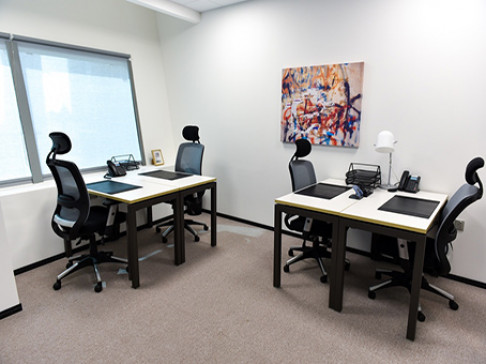 Office: Iris Bay, Iris Bay Commercial Tower, Dubai