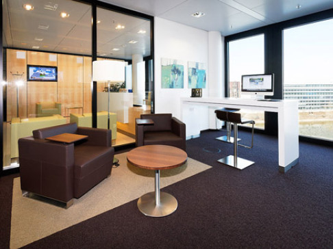 Office: Hafenspitze Medienhafen, Speditionstrasse 21, Dusseldorf, 40221