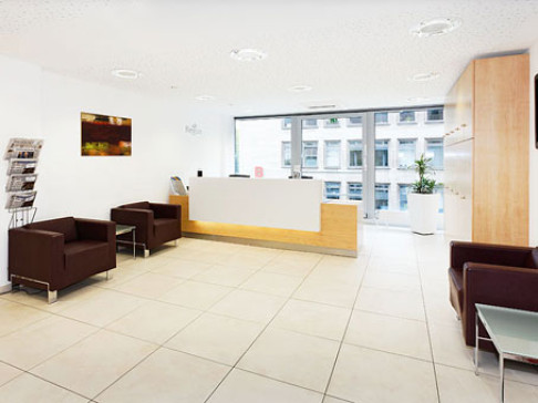 Office: K&ouml;nigsallee, 4th + 5th floor, Dusseldorf, 40212