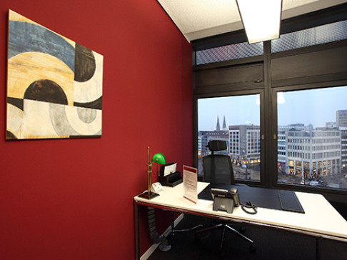 Office: Koe-Bogen, 5th floor, Dusseldorf, 40212