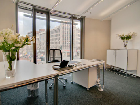 Office: Konigsallee, Dusseldorf, 40215