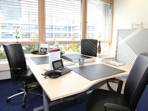 Office: Seestern, Prinzenpark 3. und 5, Dusseldorf, 40549