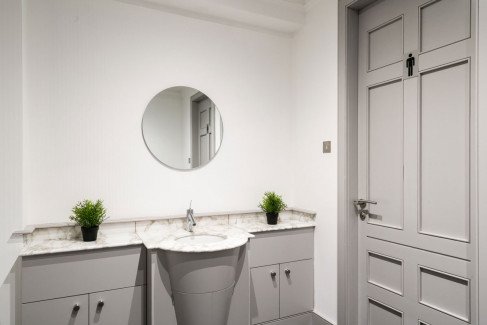 Office: 1 Redwood Crescent, East Kilbride, G74 5PA