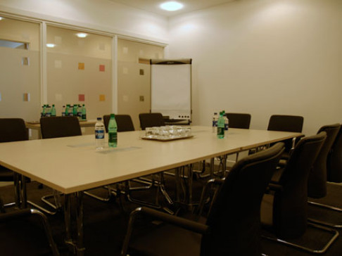 Office: Cybercity, Port Louis Cybercity, Ebene