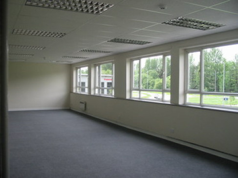 Office: Epoch Business Centre, Grangemouth, FK3