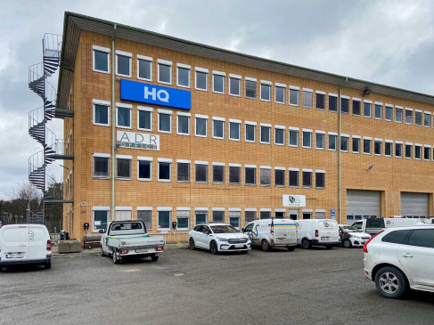 Office: Fagerstagatan 58 Sp&aring;nga, Stockholm, 16353