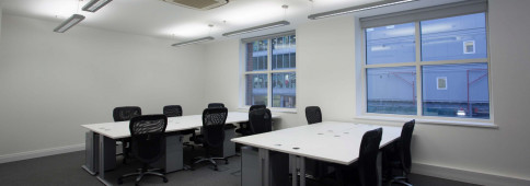 Office: Farringdon Street, London, EC4A 4BL