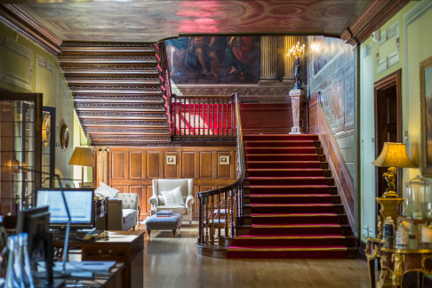 Office: Park, Lower Road, Fetcham, KT22 9HD