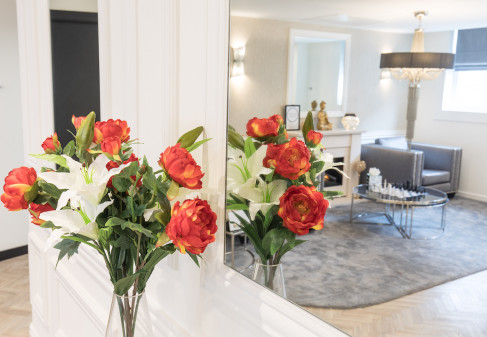 Office: EC2M, Finsbury House, London, EC2M 7UH