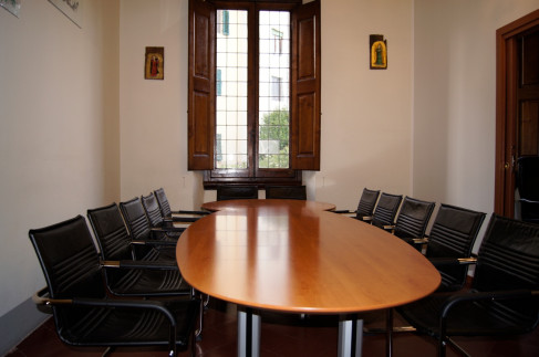 Office: Via Marconi, Florence, 50131