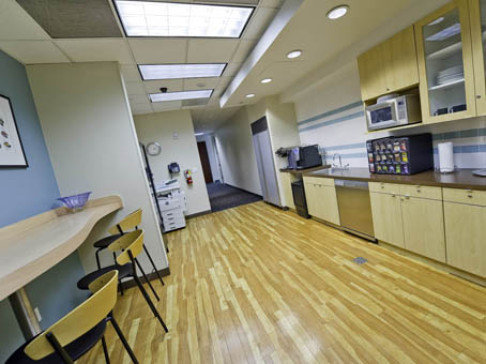 Office: Florida, Airport, Waterford Business Park, Miami, FL 33126