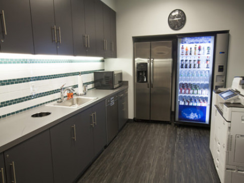 Office: Florida, Tamiami Trail, Tamiami Trail North, Naples, FL 34103