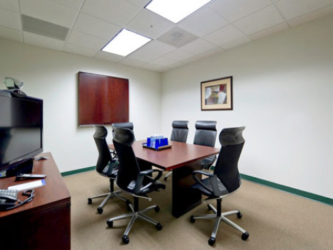 Office: Florida, Pembrook Commons, 1800 Pembrook Drive, Orlando, FL 32810