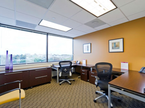 Office: Florida, Financial Center, 3801 PGA Blvd, Palm Beach Gardens, FL 33410