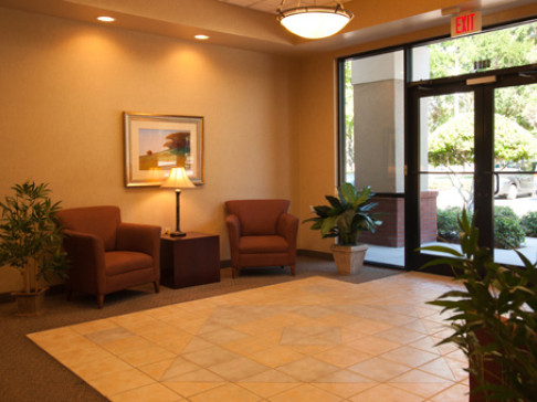Office: Florida, Woodland Corporate Center Office Suites Plus, 8270 Woodland Center Blvd, Tampa, FL 33614