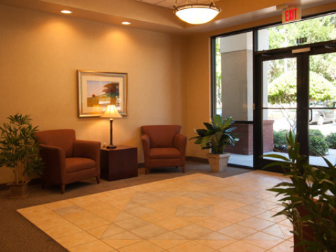 Office: Florida, Woodland Corporate Center Office Suites Plus, 8270 Woodland Center Blvd, Tampa, FL 33614