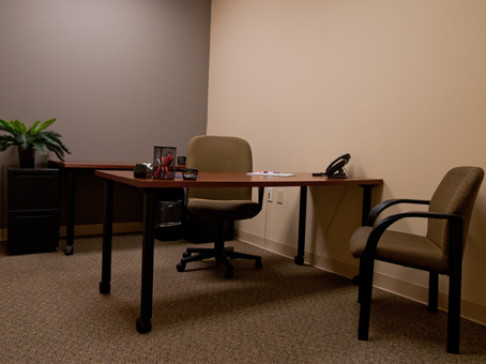 Office: Florida, Woodland Corporate Center Office Suites Plus, 8270 Woodland Center Blvd, Tampa, FL 33614