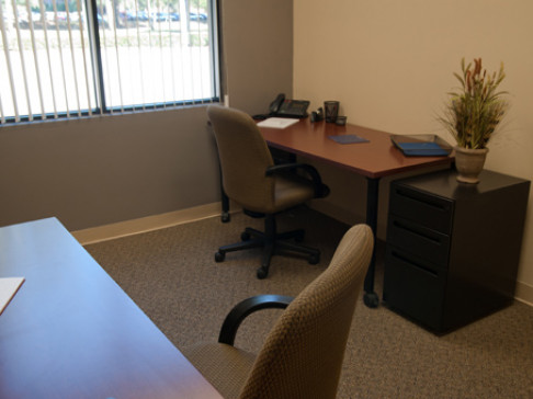 Office: Florida, Woodland Corporate Center Office Suites Plus, 8270 Woodland Center Blvd, Tampa, FL 33614