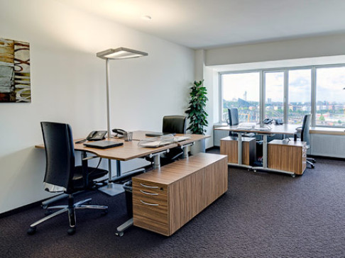 Office: Lighttower, Hanauer Landstr. 126 - 128, Frankfurt, 60314