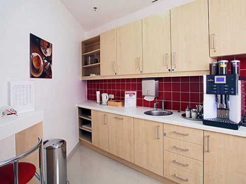 Office: Messeturm, 25th floor, Frankfurt, 60308