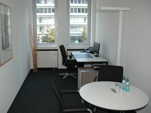 Office: SBC Service and Business Centre GmbH, Mainzer Landstrasse 41, Frankfurt, 60329
