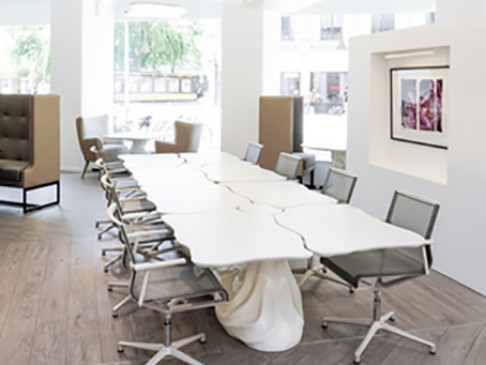 Office: City Center, Avenue Pictet-de-Rochemont 7, Geneva, CH-1207