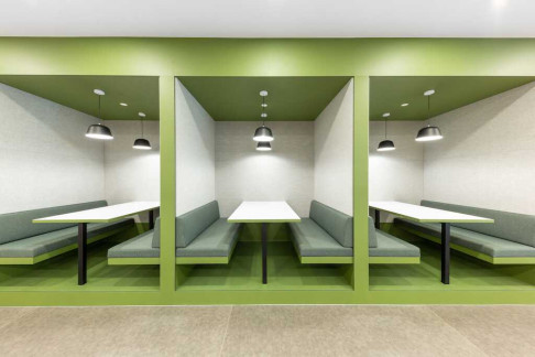 Office: Rue de Lyon 77, Geneva, 1203