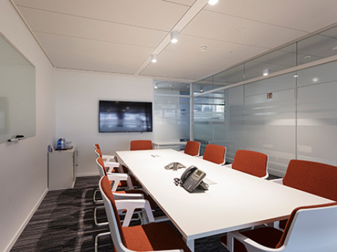 Office: Rhone, Rue du Commerce 4, Geneva, CH-1204
