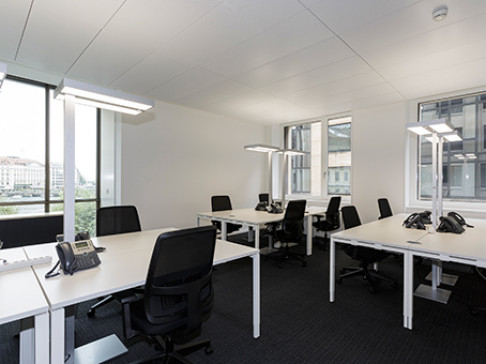 Office: Rhone, Rue du Commerce 4, Geneva, CH-1204