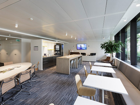 Office: Rhone, Rue du Commerce 4, Geneva, CH-1204