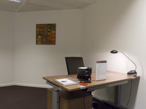 Office: Rue du Rhone, Geneva, CH-1204