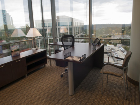 Office: Georgia, Parkwood, Parkwood Circle, Atlanta, GA 30339