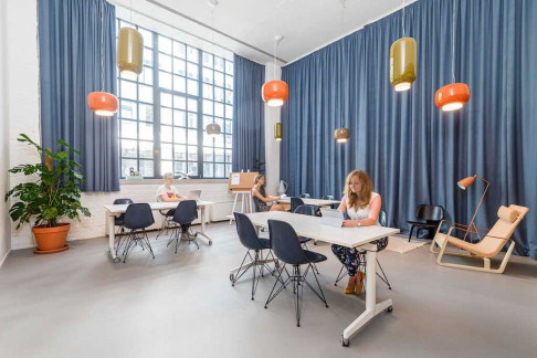 Office: V&aacute;ci &uacute;t 47 E, Budapest, 1134
