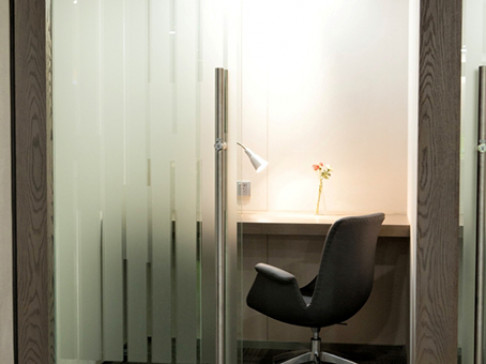 Office: City Development Plaza, 25 F, City Development Plaza, Guangzhou, 510620
