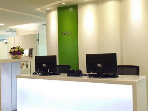 Office: The Place, Xingang East Road, Guangzhou, 510030