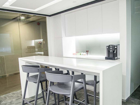 Office: The Place, Xingang East Road, Guangzhou, 510030