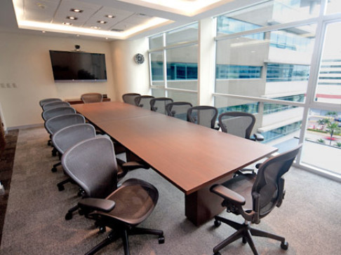 Office: Mall del Sol, 4th Floor Torres del Mall, Guayaquil
