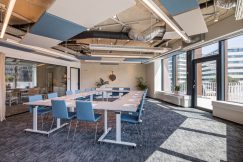 Office: H2Offices, Váci út 23-27, Budapest, 1134