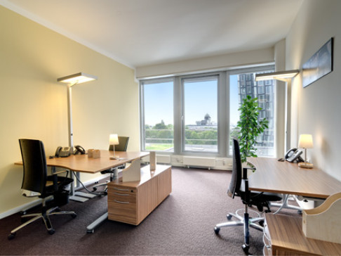 Office: Hamburg Millerntor, 6th Floor, Hamburg, 20359
