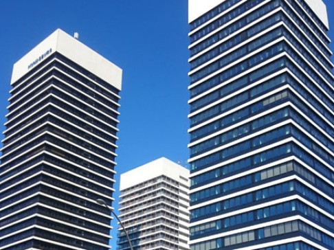 Office: Mundsburg Tower, 15th and 16th floor, Hamburg, 22083